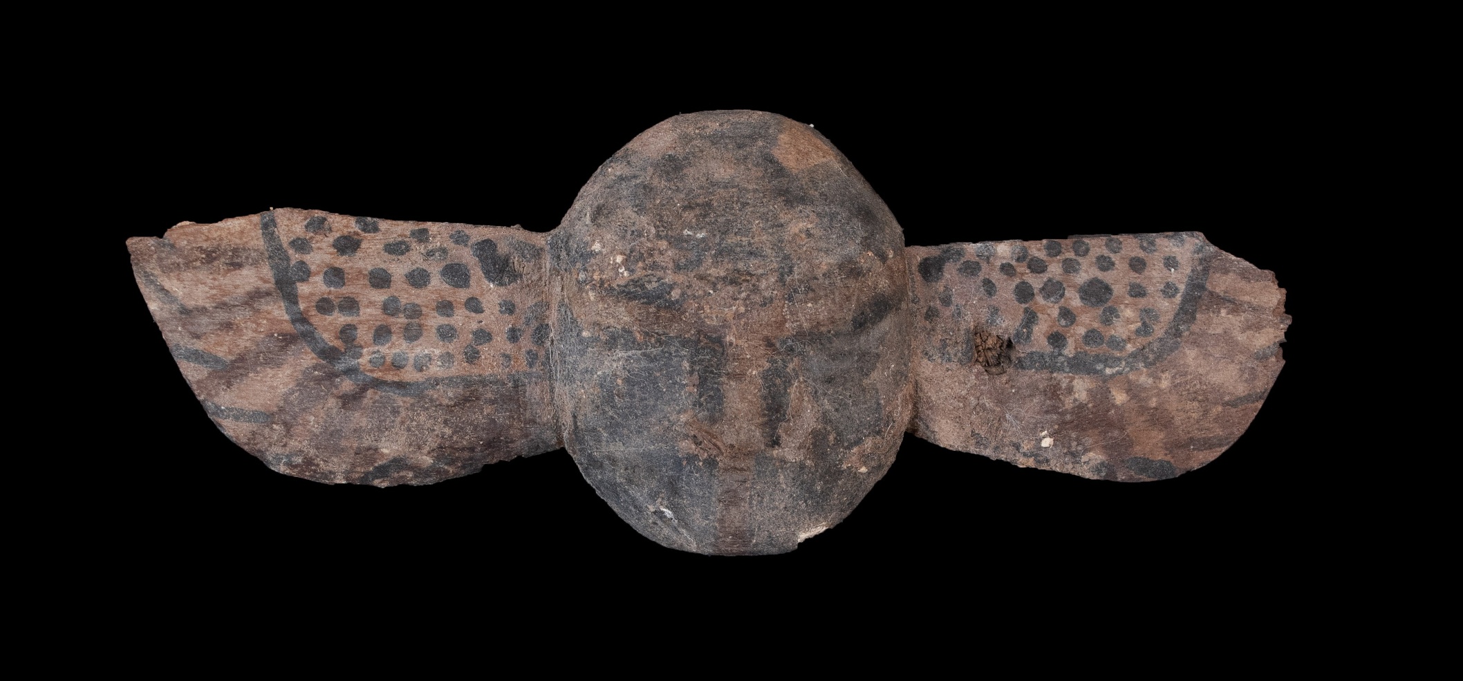 wooden scarab amulet cropped